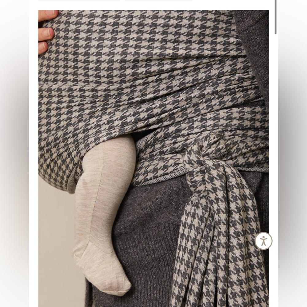 Solly Baby Houndstooth Wrap - Picture 3 of 4